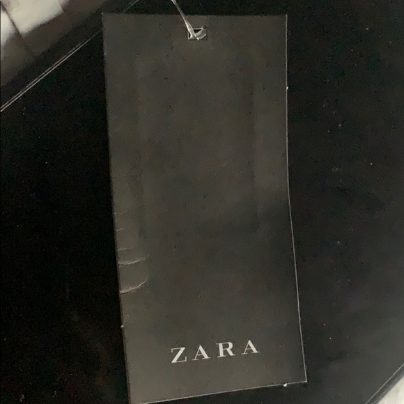 New Zara Corduroy Denim - Picture 3 of 3